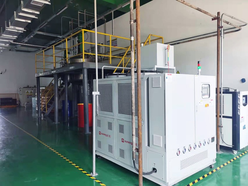 <a href='http://www.luoshijx.com/p_lengreyitiji.html' class='body-link'>冷热一体机</a>怎么安装？