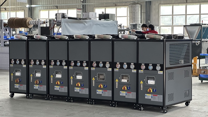 冷水机组添加制冷剂的作用有哪些？